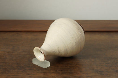 YT8B 萩刷毛目徳利　吉野桃李