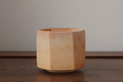 YT18 六角宝尽くし火入　吉野桃李