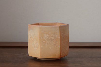 YT18 六角宝尽くし火入　吉野桃李