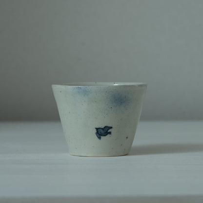 AI15C 吹墨千鳥文猪口　伊藤明美