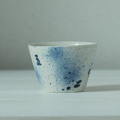 AI16B 吹墨五風十雨猪口　伊藤明美