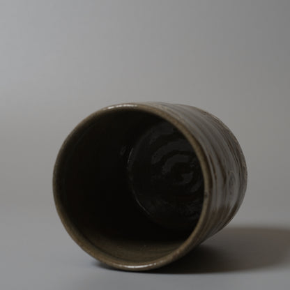 ko.IA03 伊藤明美　狂言袴筒茶碗