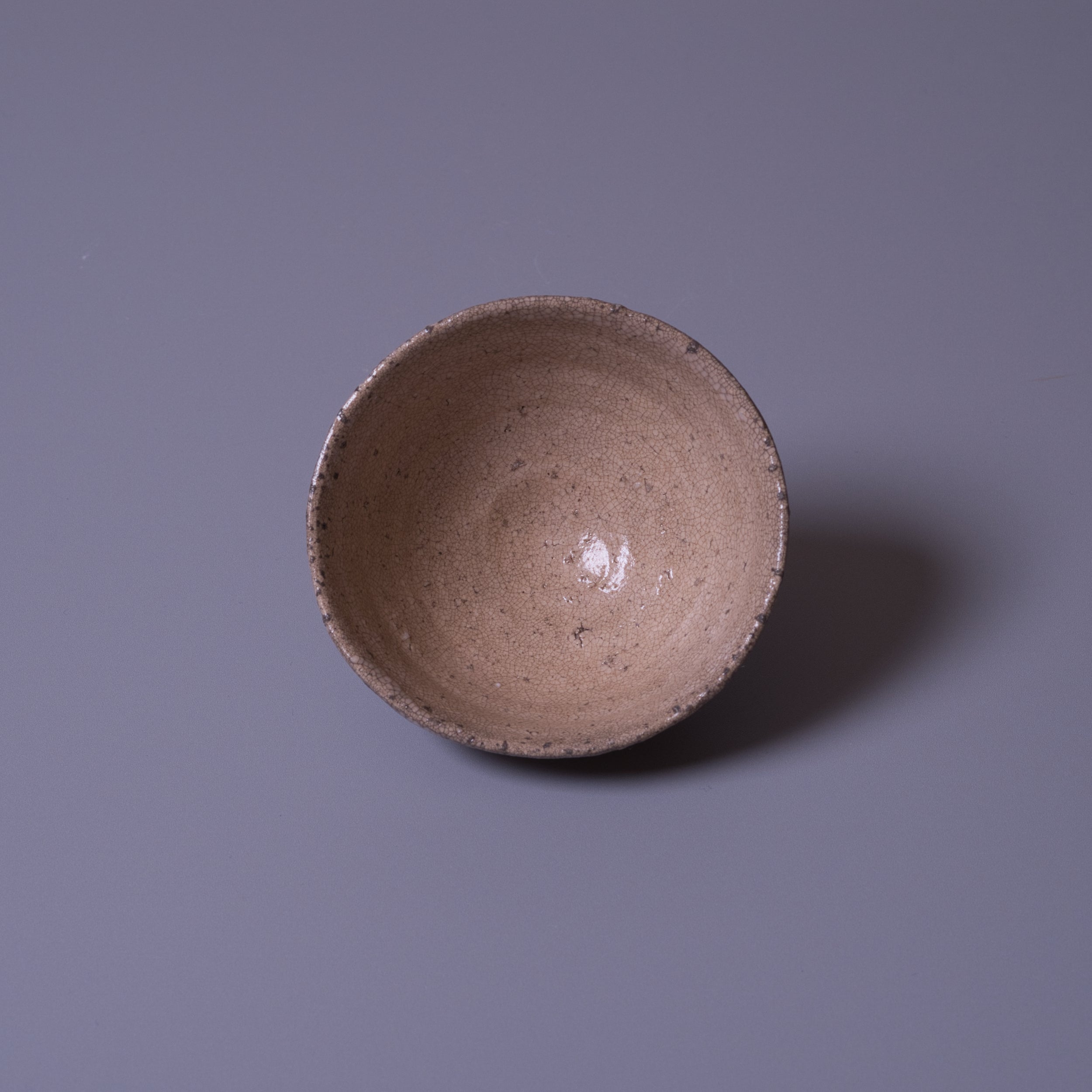 ko.US13 内村慎太郎 古井戸盃 – 離岸 Gallery & Chanoyu