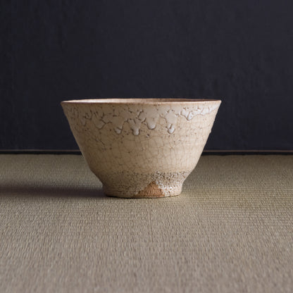 大道刷毛目茶盌