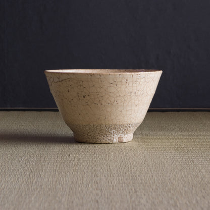 大道刷毛目茶盌