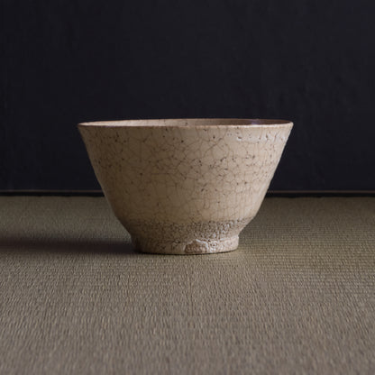 大道刷毛目茶盌