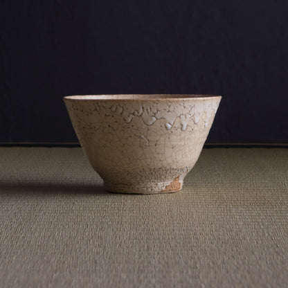 大道刷毛目茶盌