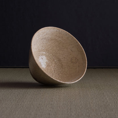 大道刷毛目茶盌