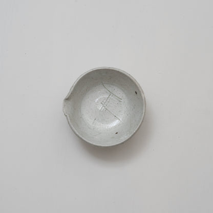 KY34C 白瓷片口　梶原靖元