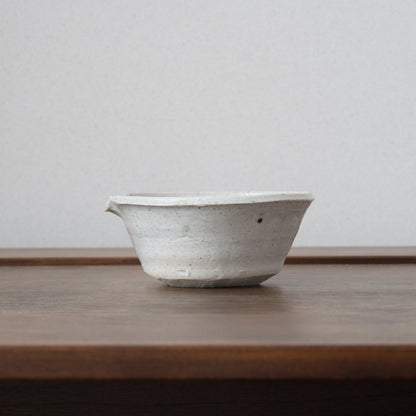 KY34C 白瓷片口　梶原靖元