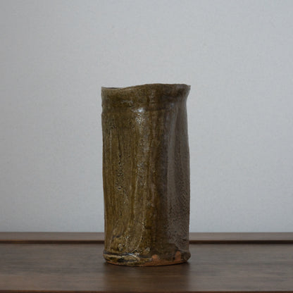 IMEX m6 黄唐津花入　明賀亘史