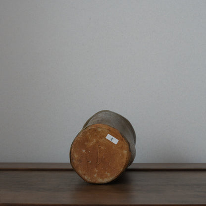 IMEX m6 黄唐津花入　明賀亘史