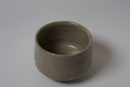 YN12 彫唐津ぐい呑　共箱　矢野直人