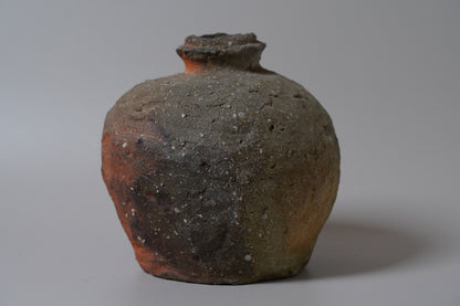 TQ2 蹲　共箱　谷穹