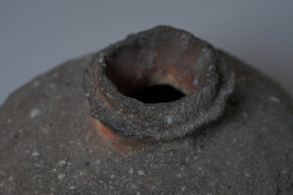 TQ2 蹲　共箱　谷穹