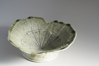 TY8 自然釉蓮葉皿　辻村唯