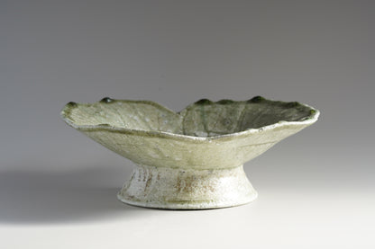 TY8 自然釉蓮葉皿　辻村唯
